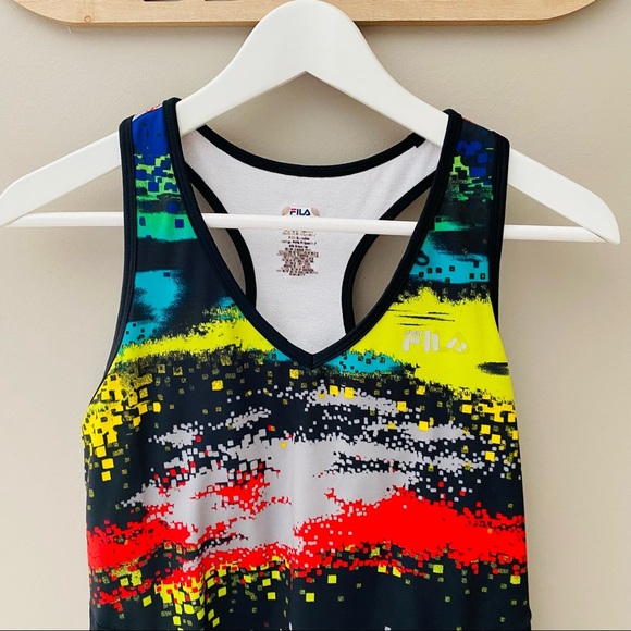 Fila Work Out Tank Top Sz Medium - Picture 2 of 8